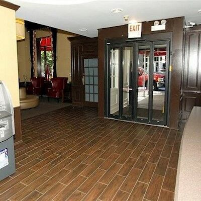 Hotel Saint Clair - Magnificent Mile Chicago