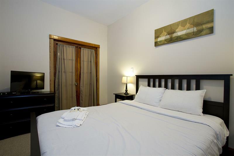 Appartement Architectural 3br In Edgewater By Sonder *
