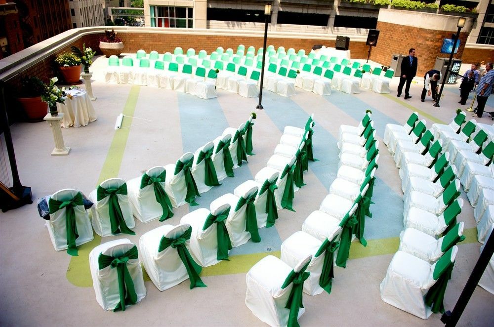 Doubletree By Hilton Magnificent Mile