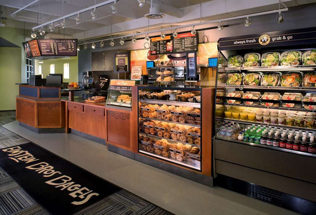 Hotel Doubletree By Hilton Magnificent Mile Chicago