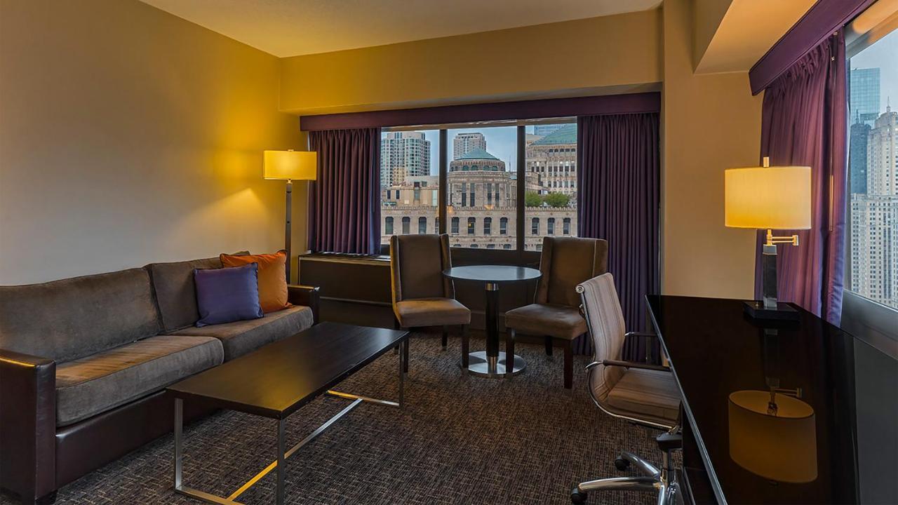 Hotel Mart Plaza River North, An Ihg Chicago