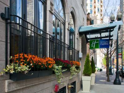 Express - Magnificent Mile By Ihg
