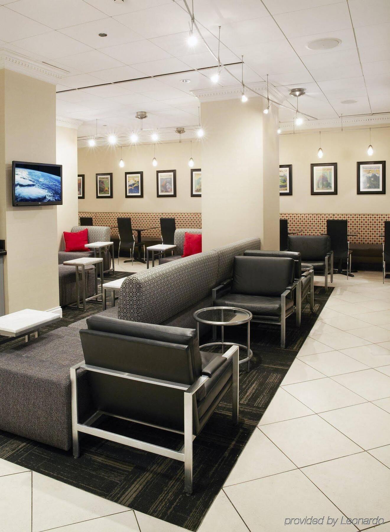 Hotel Express - Magnificent Mile By Ihg Chicago