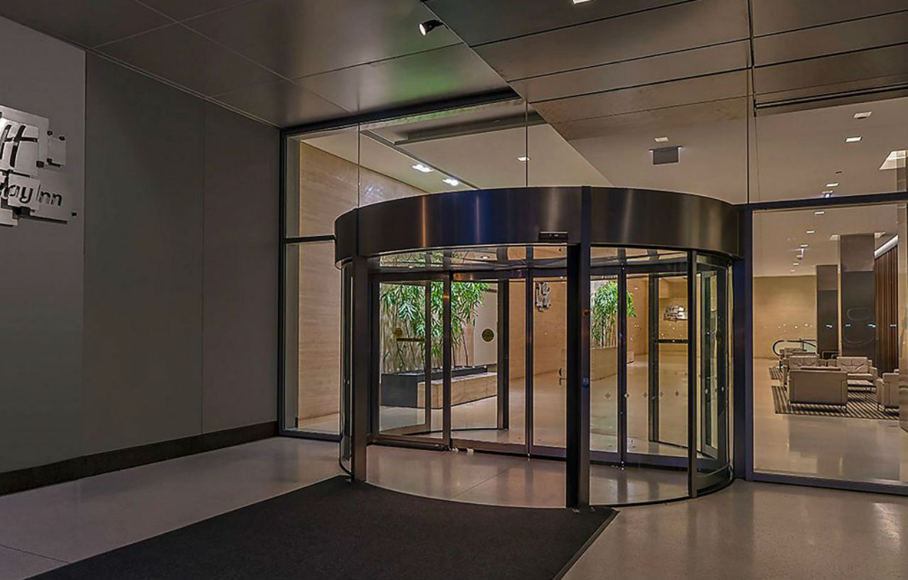 Mart Plaza River North, An Ihg Hotel