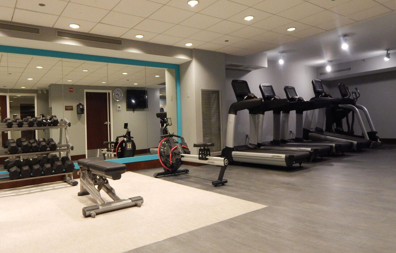 Hotel Crowne Plaza - West Loop By Ihg