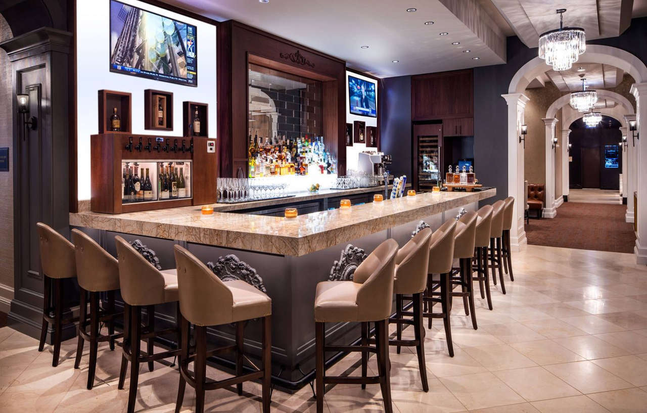 By Marriott Downtown/loop