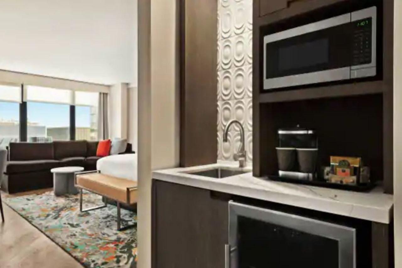 Hilton Grand Vacations Club Magnificent Mile Hotel 3*