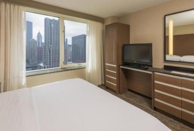 Embassy By Hilton Downtown Magnificent Mile 4*