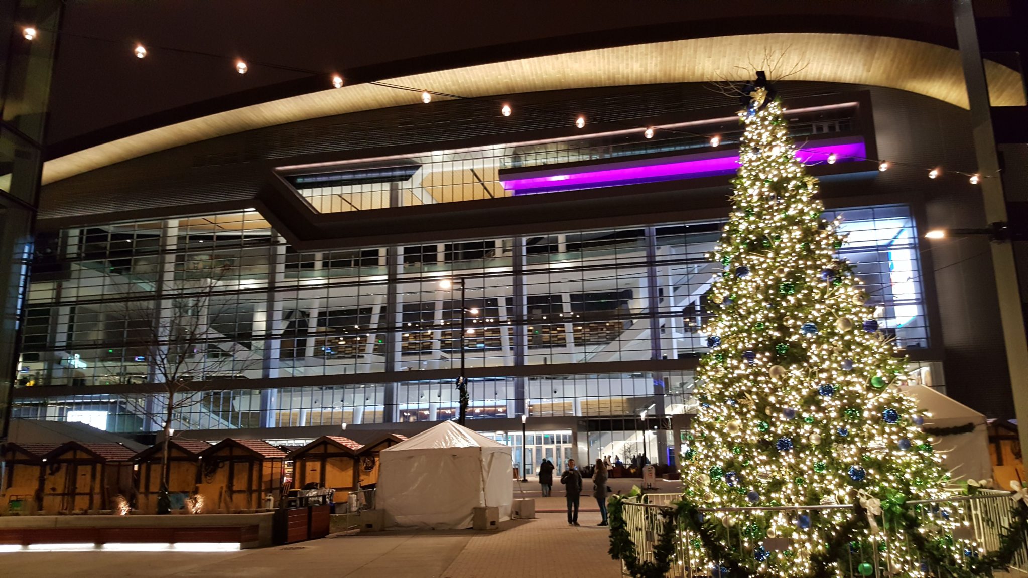 12 of the Most Charming Christmas Markets in the Midwest Chicago